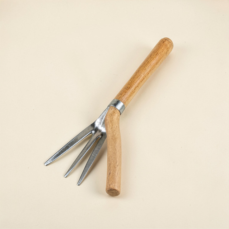 Urban Farm Hand Rake