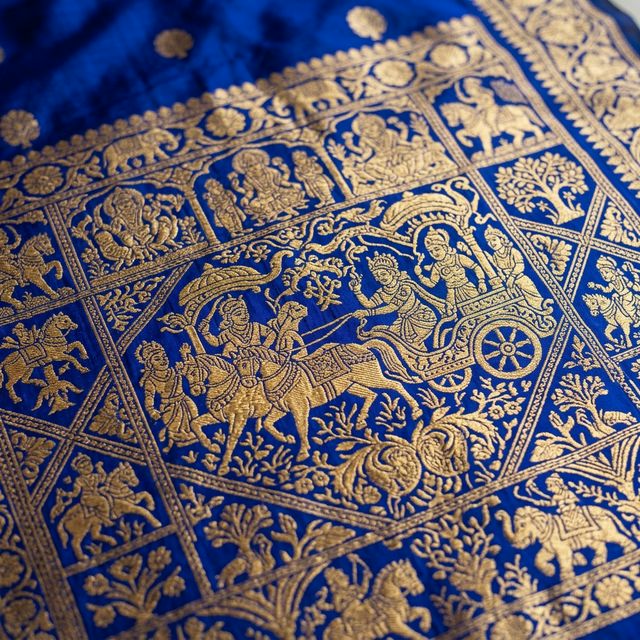 Baluchari-Style Silk Saree — Royal Blue thumbnail 2