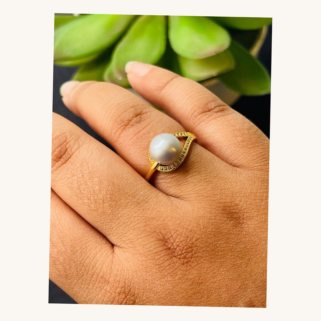 Pearl Finger Ring - View 1